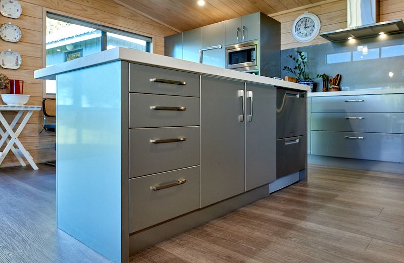 kitchen mid level